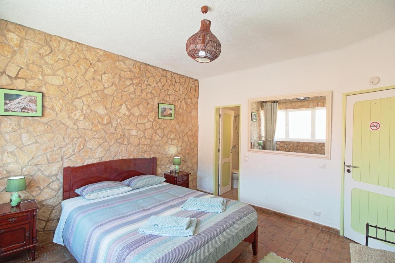 Guesthouse Peixinho บูร์เกา ภายนอก รูปภาพ